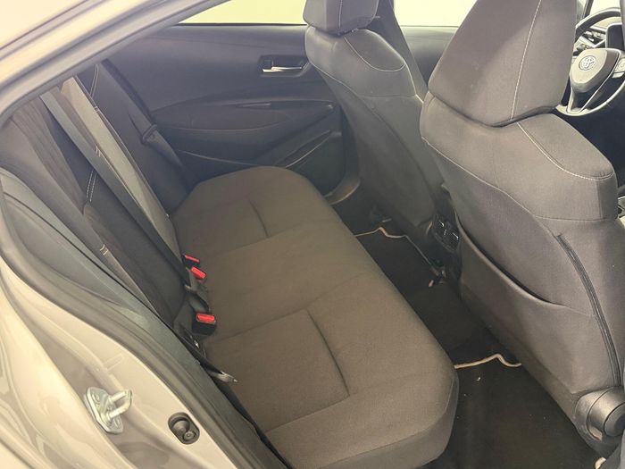 Toyota Corolla 1.8 Hybrid Flame X-Pack e-CVT araç görseli 15
