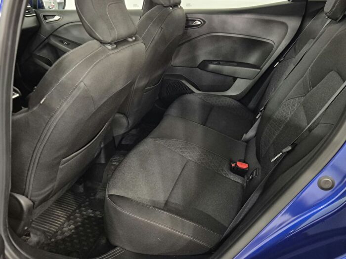Renault Clio 1.0 TCe Touch X-Tronic araç görseli 18