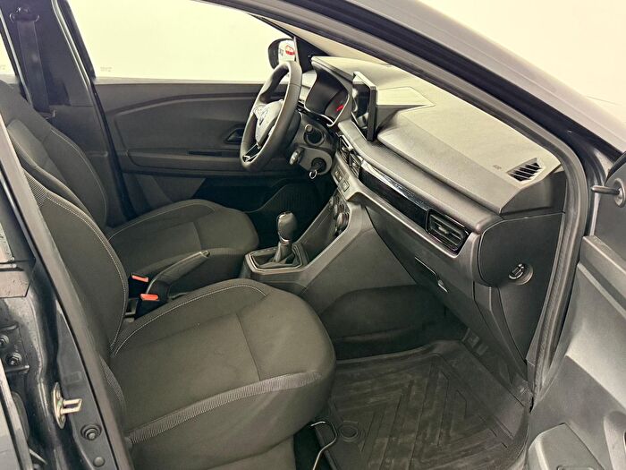 Renault Taliant 1.0 Turbo Eco Joy X-Tronic araç görseli 13