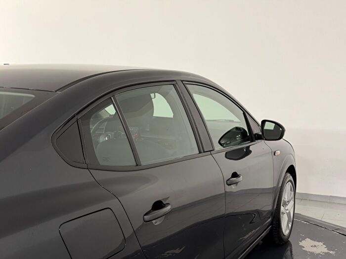 Renault Taliant 1.0 Turbo Eco Joy X-Tronic araç görseli 11