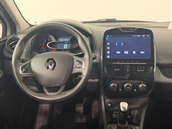 Renault Clio Sport Tourer 1.5 DCI Joy araç görseli 17