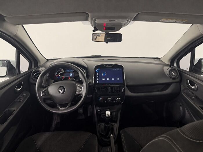 Renault Clio Sport Tourer 1.5 DCI Joy araç görseli 15