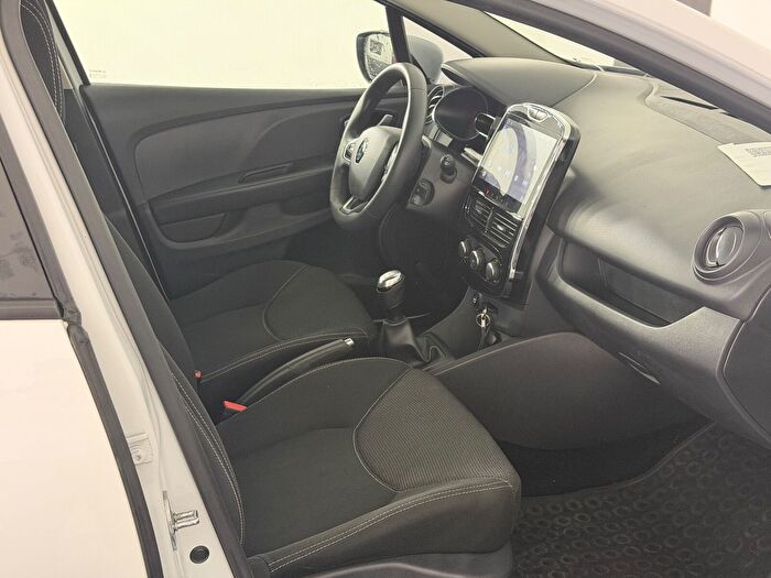 Renault Clio Sport Tourer 1.5 DCI Joy araç görseli 13