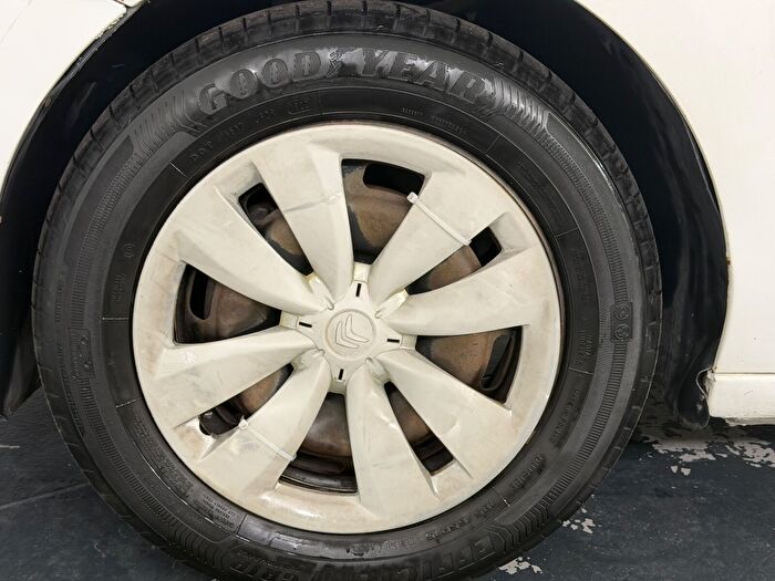Citroen C3 1.4 HDI Attraction araç görseli 22