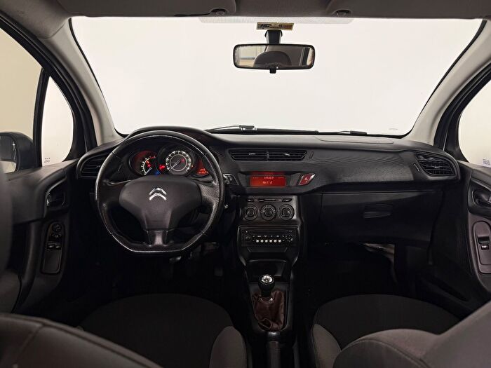 Citroen C3 1.4 HDI Attraction araç görseli 15