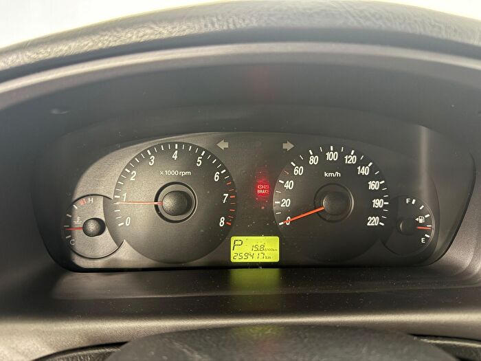 Hyundai Elantra 1.6i GLS Otomatik araç görseli 16