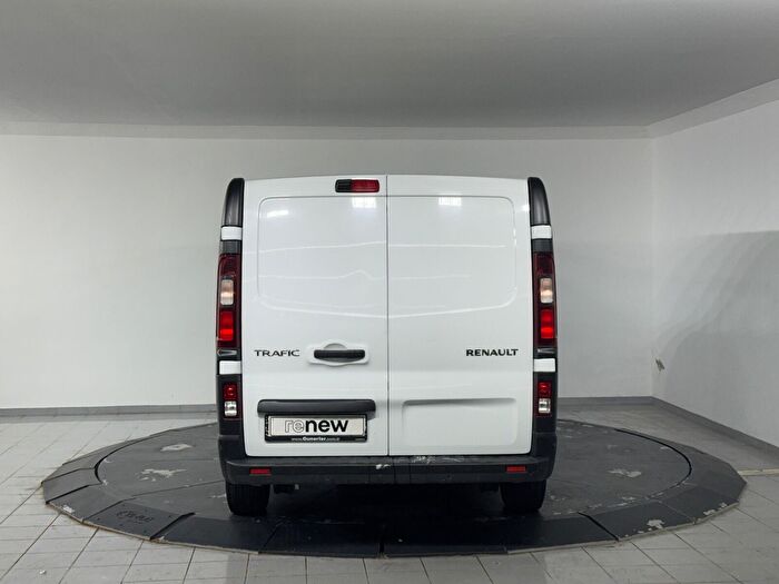 Renault Trafic 2.0 DCI 6m3 Grand Confort araç görseli 6