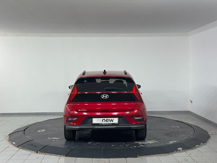 Hyundai Bayon 1.0 T-GDI Style DCT araç görseli 7