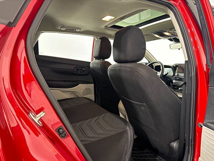 Hyundai Bayon 1.0 T-GDI Style DCT araç görseli 15