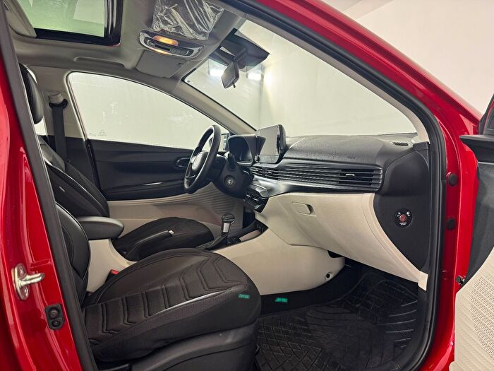 Hyundai Bayon 1.0 T-GDI Style DCT araç görseli 13