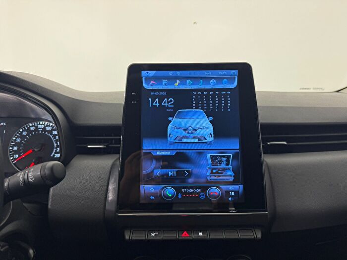 Renault Clio 1.0 SCe Joy araç görseli 17
