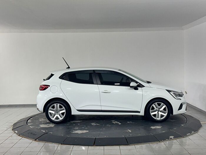 Renault Clio 1.0 SCe Joy araç görseli 4