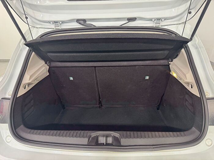 Renault Clio 1.0 SCe Joy araç görseli 25