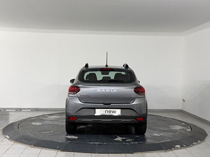 Dacia Sandero Stepway 1.0 TCE Expression CVT araç görseli 7