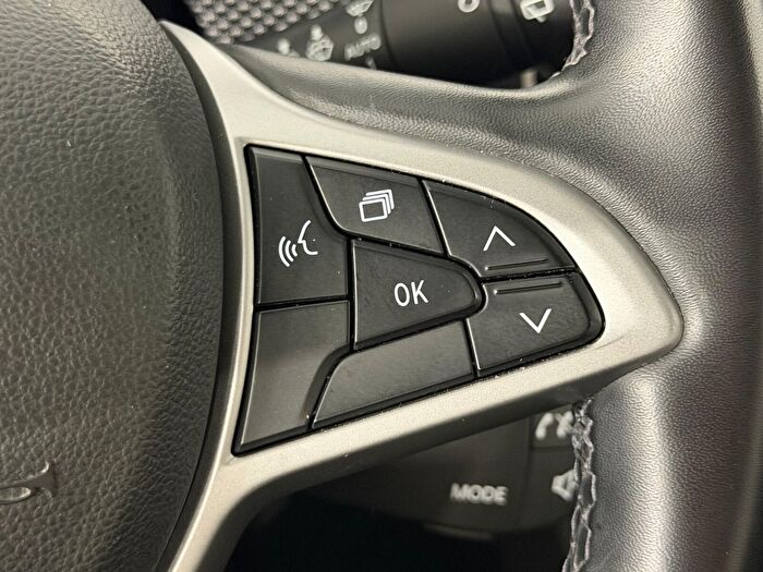Dacia Sandero Stepway 1.0 TCE Expression CVT araç görseli 20
