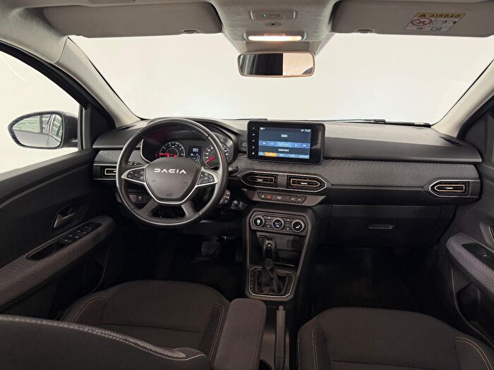 Dacia Sandero Stepway 1.0 TCE Expression CVT araç görseli 15