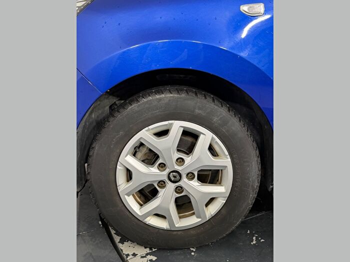Renault Express Combi 1.5 BlueDCI Touch araç görseli 28