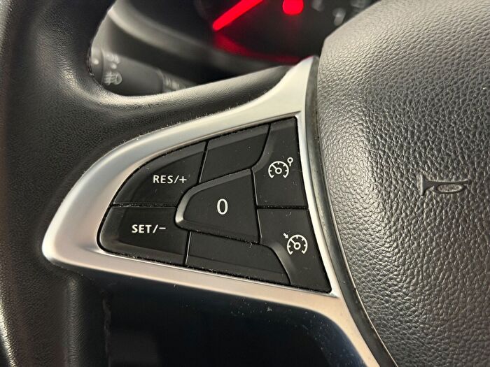 Renault Express Combi 1.5 BlueDCI Touch araç görseli 22