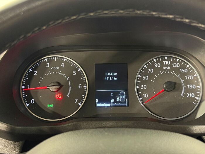 Renault Express Combi 1.5 BlueDCI Touch araç görseli 19