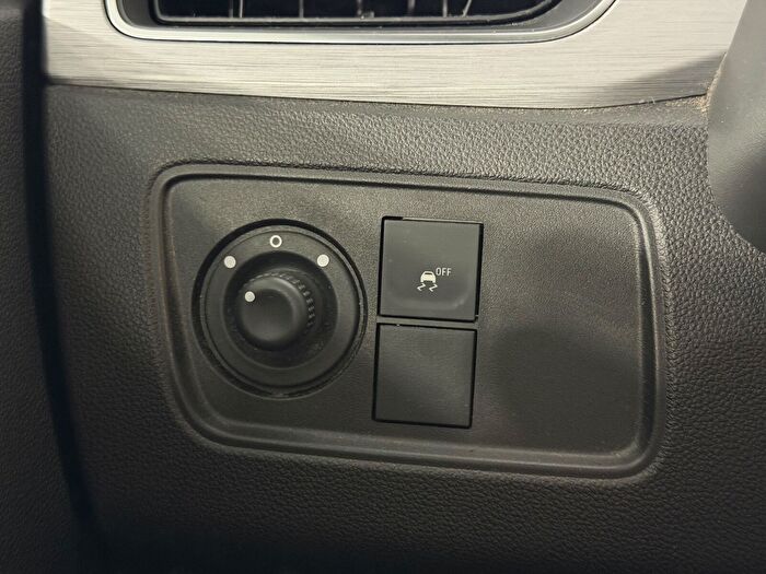 Renault Express Combi 1.5 BlueDCI Touch araç görseli 21