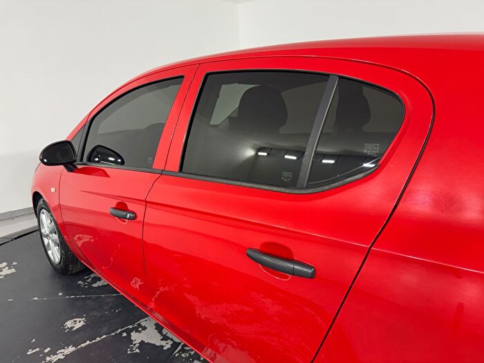 Opel Corsa 1.2 Essentia araç görseli 9