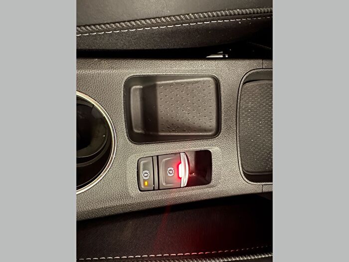 Renault Captur 1.3 TCe Esprit Alpine Mhev EDC araç görseli 26