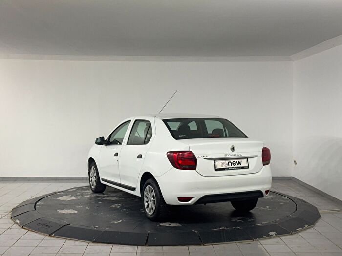 Renault Symbol 1.5 DCI Joy araç görseli 8
