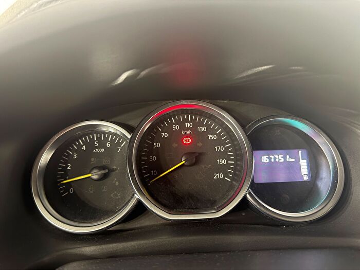 Renault Symbol 1.5 DCI Joy araç görseli 19