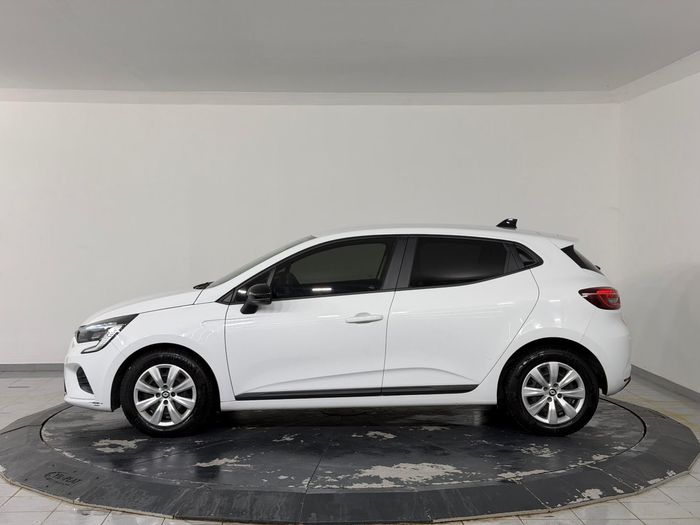 Renault Clio 1.0 TCe Joy X-Tronic araç görseli 5