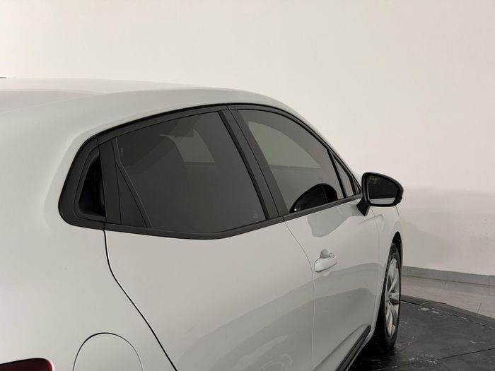 Renault Clio 1.0 TCe Joy X-Tronic araç görseli 11