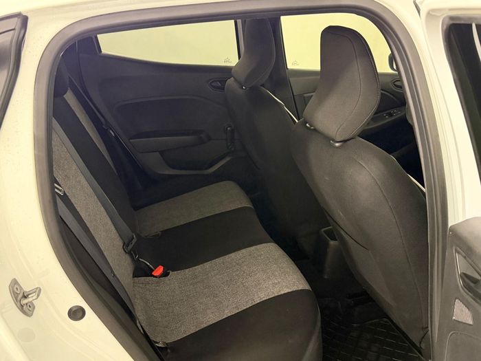 Renault Clio 1.0 TCe Joy X-Tronic araç görseli 14