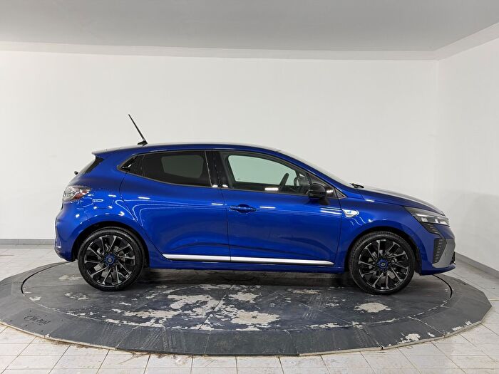 Renault Clio Hatchback 1.0 TCe Techno Esprit Alpine X-Tronic araç görseli 4
