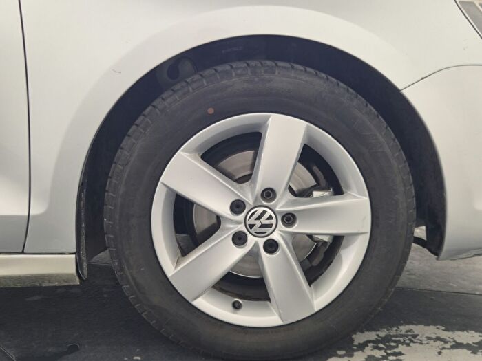 Volkswagen Jetta 1.2 TSI Comfortline araç görseli 13