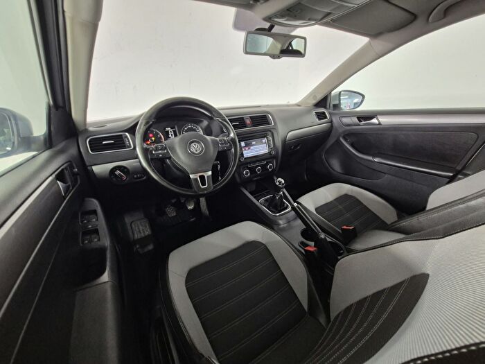 Volkswagen Jetta 1.2 TSI Comfortline araç görseli 29