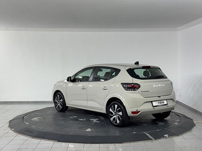 Dacia Sandero 6