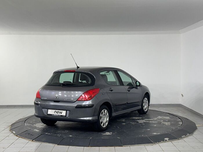 Peugeot 308 1.6 VTI Comfort Pack Otomatik araç görseli 6