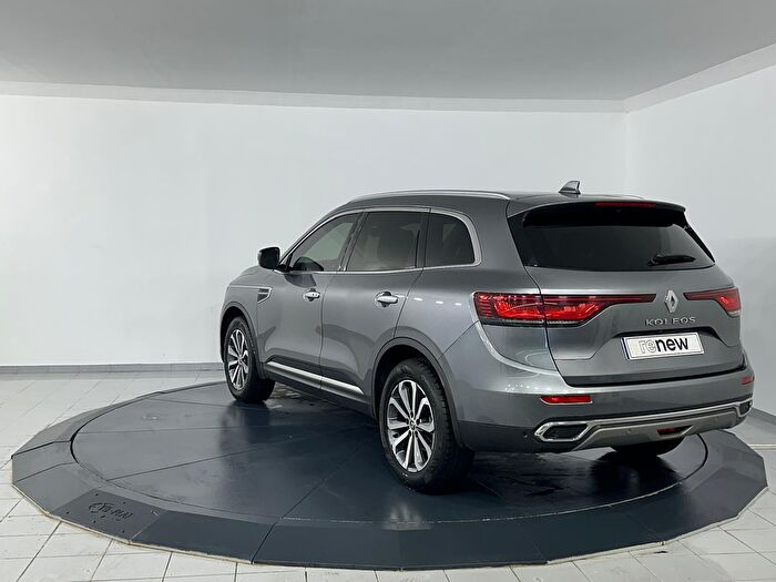 Renault Koleos 10