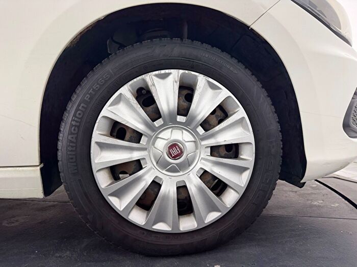 Fiat Egea 1.3 MultiJet Easy araç görseli 38
