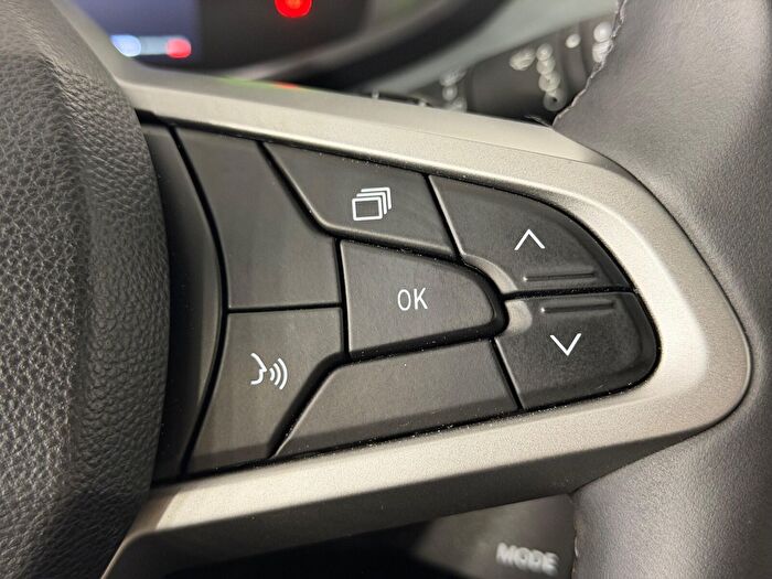 Dacia Sandero Stepway 1.2 Eco-G Extreme araç görseli 20
