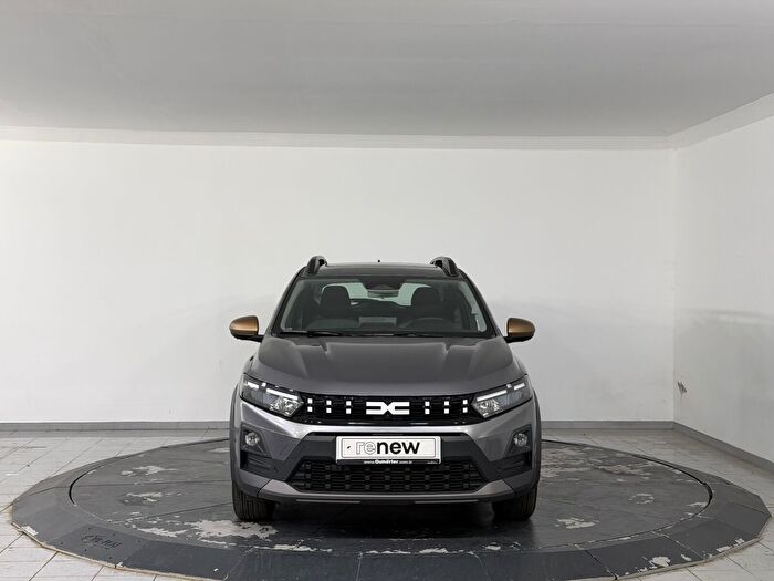 Dacia Sandero Stepway 1.2 Eco-G Extreme araç görseli 2