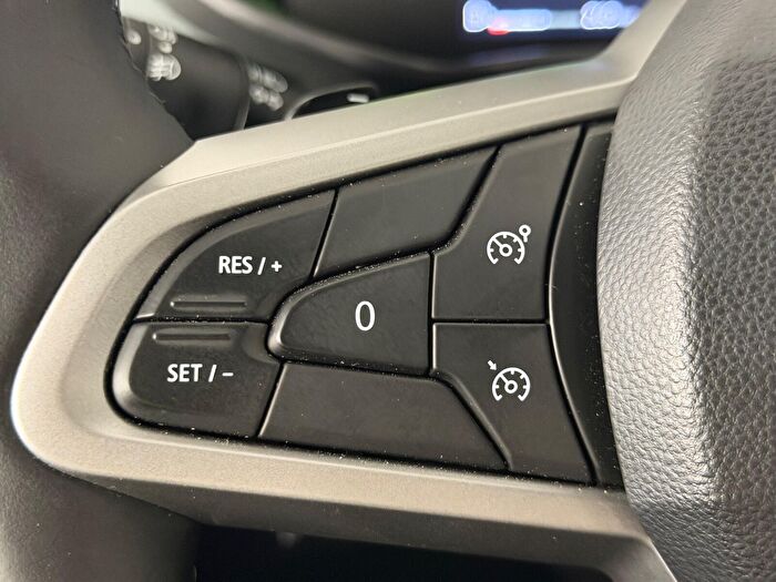 Dacia Sandero Stepway 1.2 Eco-G Extreme araç görseli 19