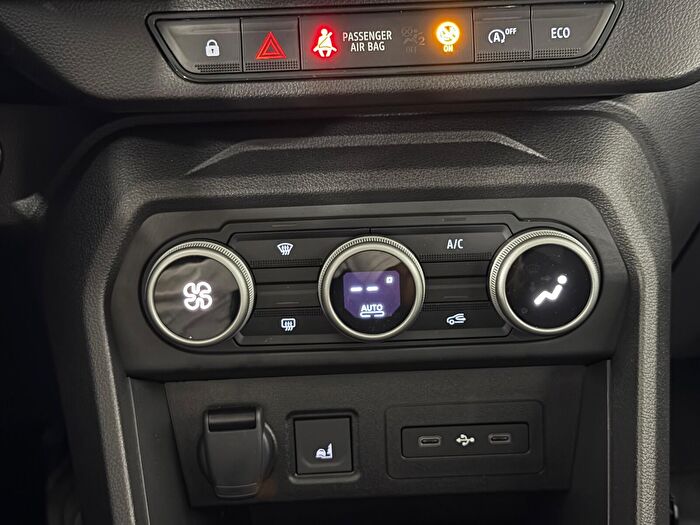 Dacia Sandero Stepway 1.2 Eco-G Extreme araç görseli 21