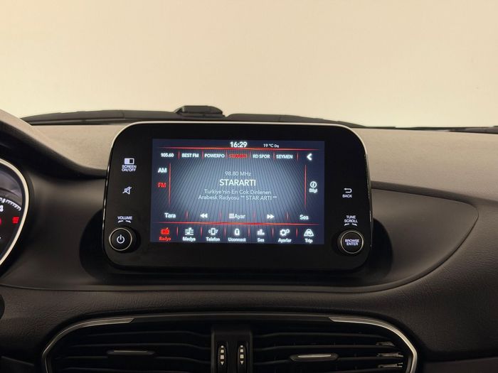 Fiat Egea Cross 1.6 Multijet Urban DCT araç görseli 22