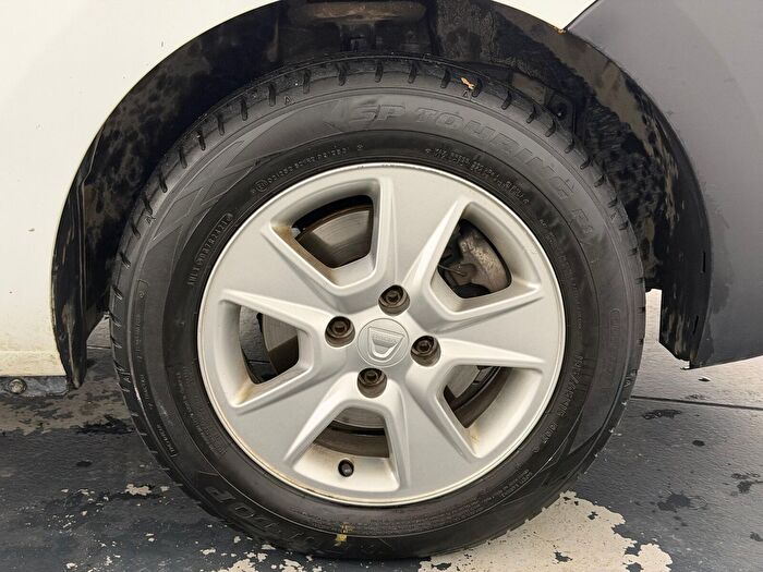 Dacia Dokker 1.5 BlueDCI Ambiance araç görseli 24