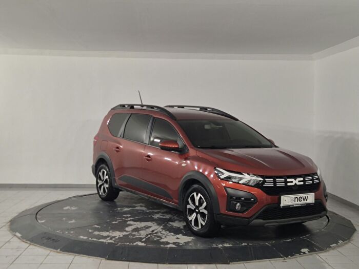 Dacia Jogger 1.0 Turbo Expression 7 Koltuk araç görseli 3