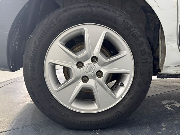 Dacia Dokker 1.5 BlueDCI Ambiance araç görseli 26