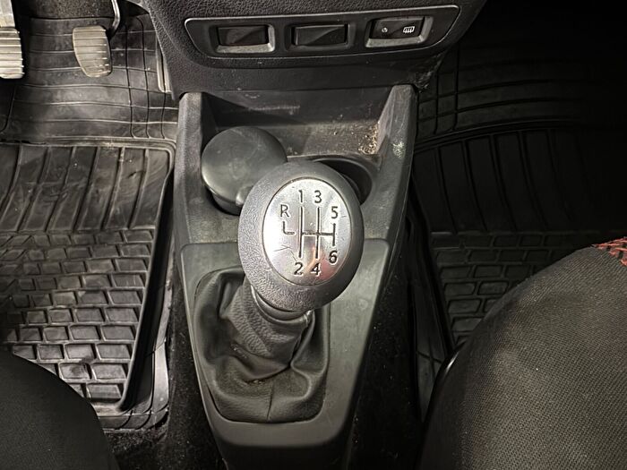 Dacia Dokker 1.5 BlueDCI Ambiance araç görseli 21