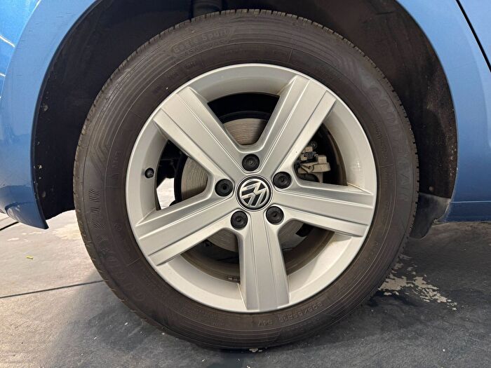 Volkswagen Golf 30