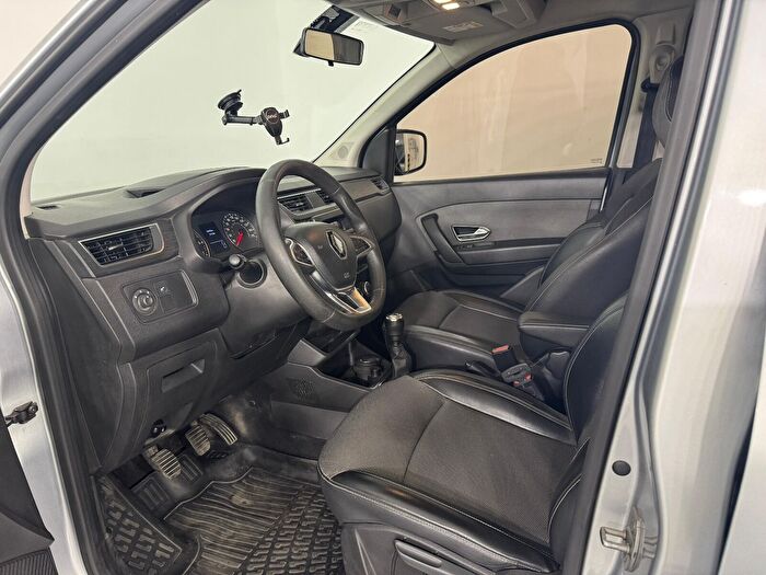 Renault Express Combi 1.5 BlueDCI Joy araç görseli 12
