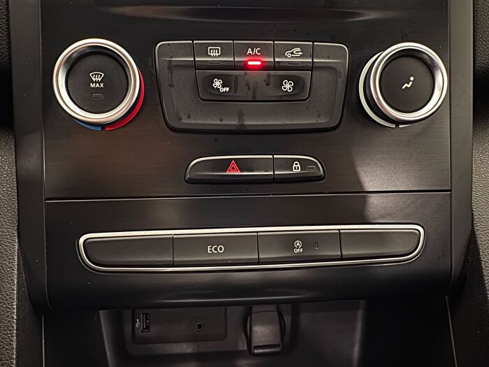 Renault Megane Sedan 1.5 DCI Touch EDC araç görseli 22
